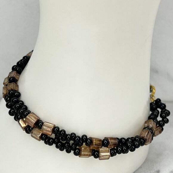Black Beaded Double Strand Bracelet - Picture 10 of 12